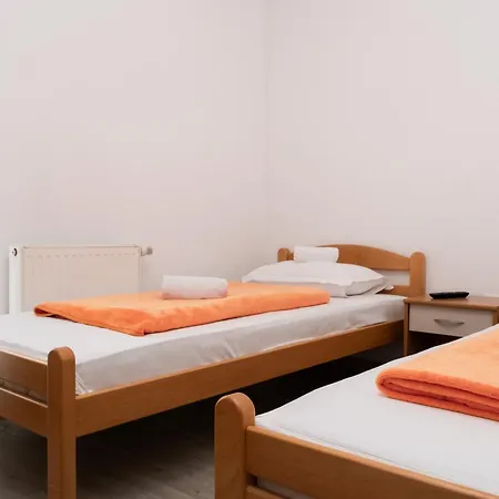 Jelic Motel *